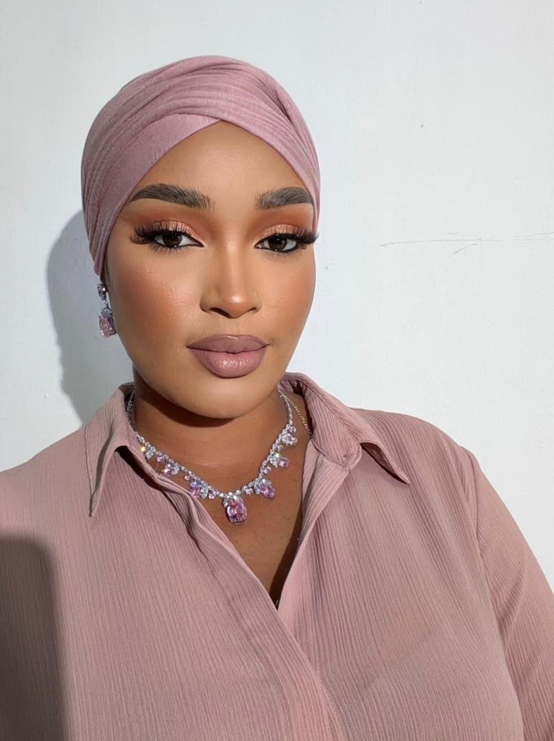 Muntazy Make up Artist