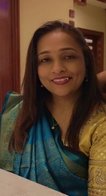 Darshna Mehndi Heena Design